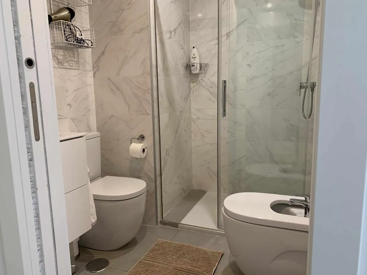 Elegant Penthouse With Sea Views In Torrox Daire