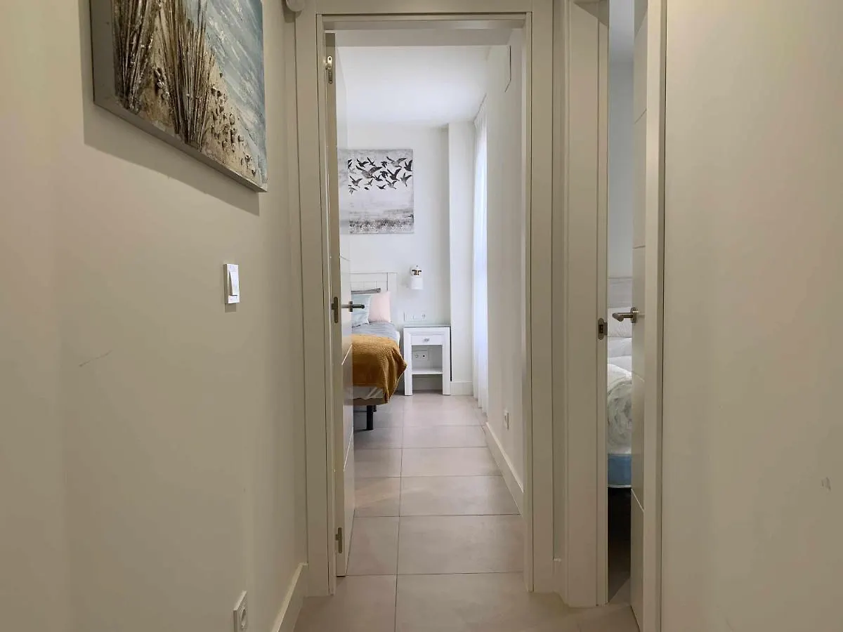 Elegant Penthouse With Sea Views In Torrox Daire