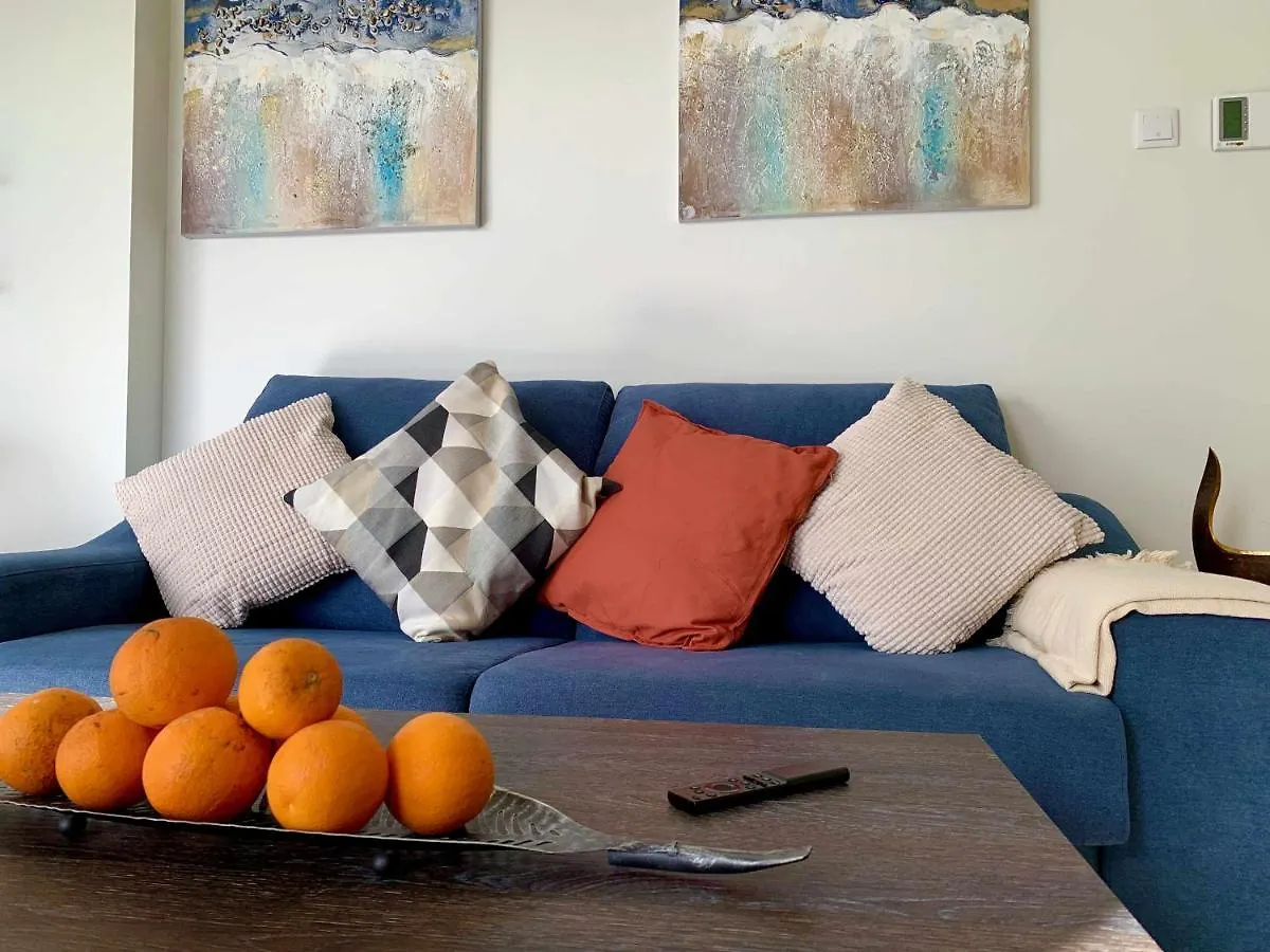 Elegant Penthouse With Sea Views In Torrox Daire