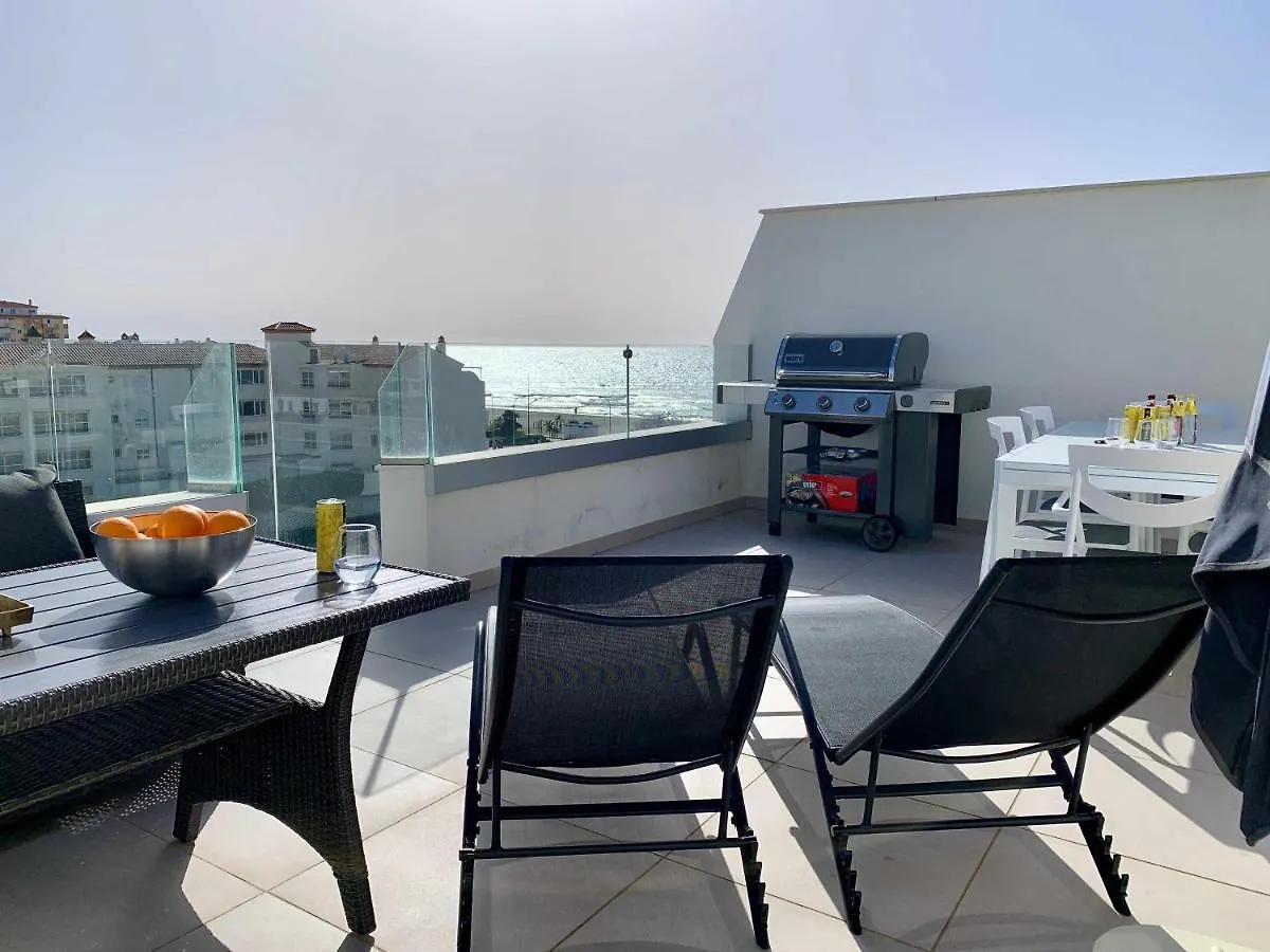Elegant Penthouse With Sea Views In Torrox Appartement