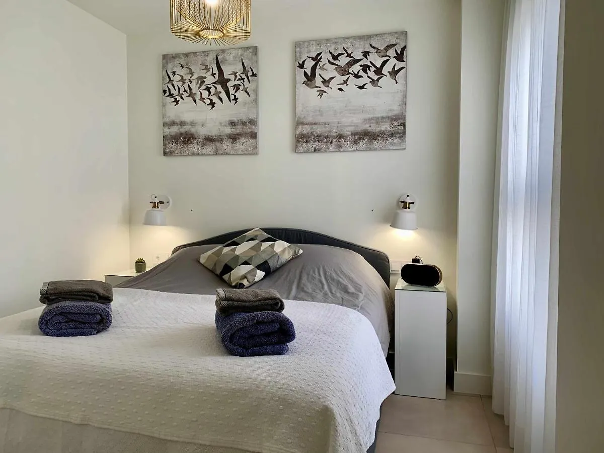 Elegant Penthouse With Sea Views In Torrox Appartement Spanje