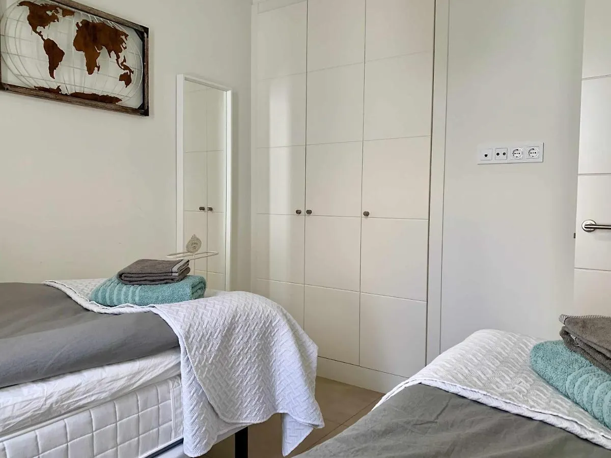 Elegant Penthouse With Sea Views In Torrox Appartement