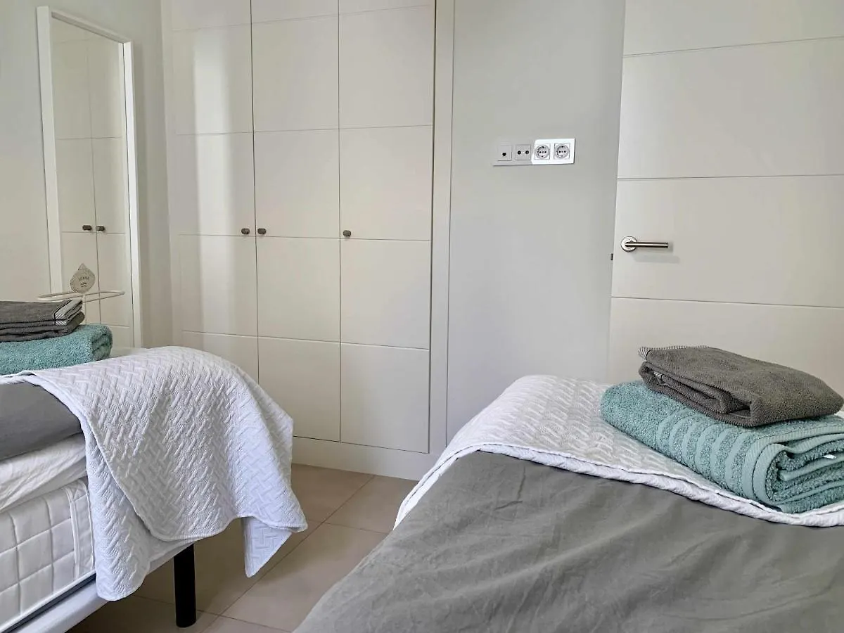 Elegant Penthouse With Sea Views In Torrox Appartement